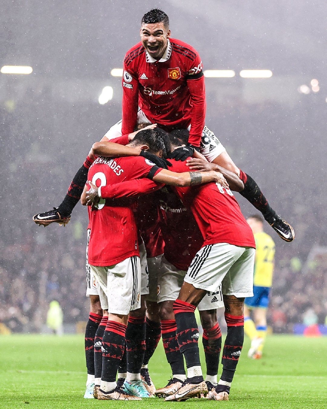 半场-杜加利奇门线救险 深圳新鹏城暂0-0梅州客家